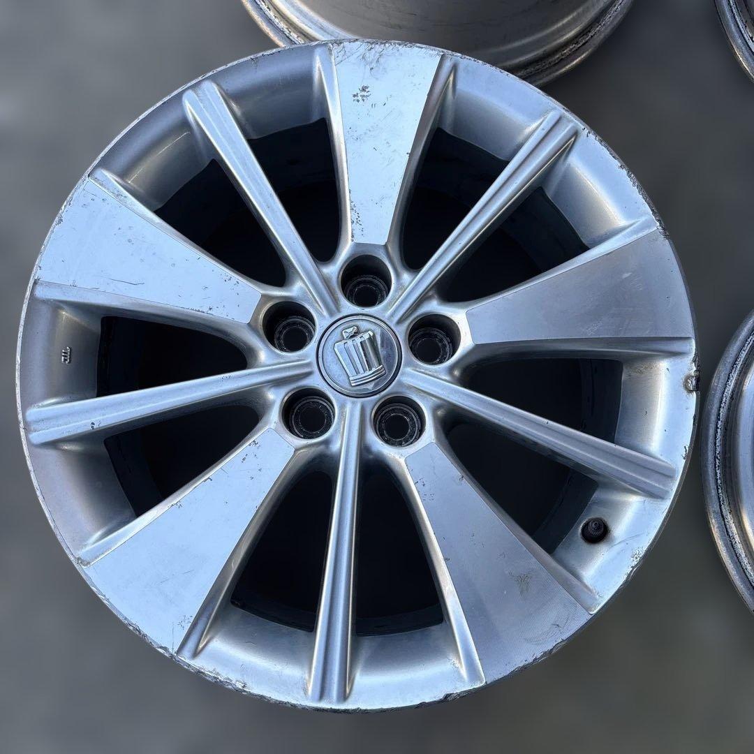 トヨタ 200系クラウンハイブリッド 純正 18インチ 4本 傷多数あり