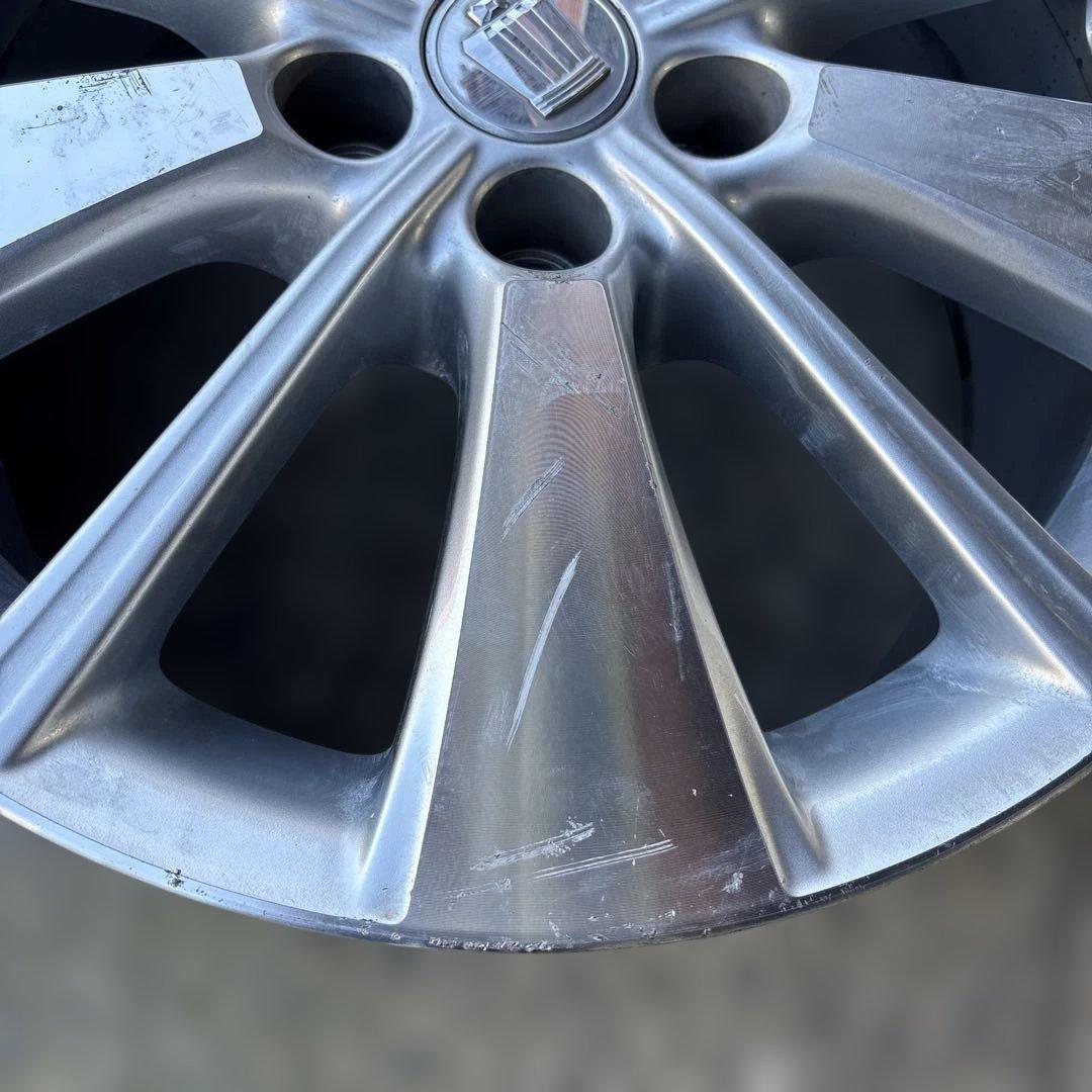 トヨタ 200系クラウンハイブリッド 純正 18インチ 4本 傷多数あり