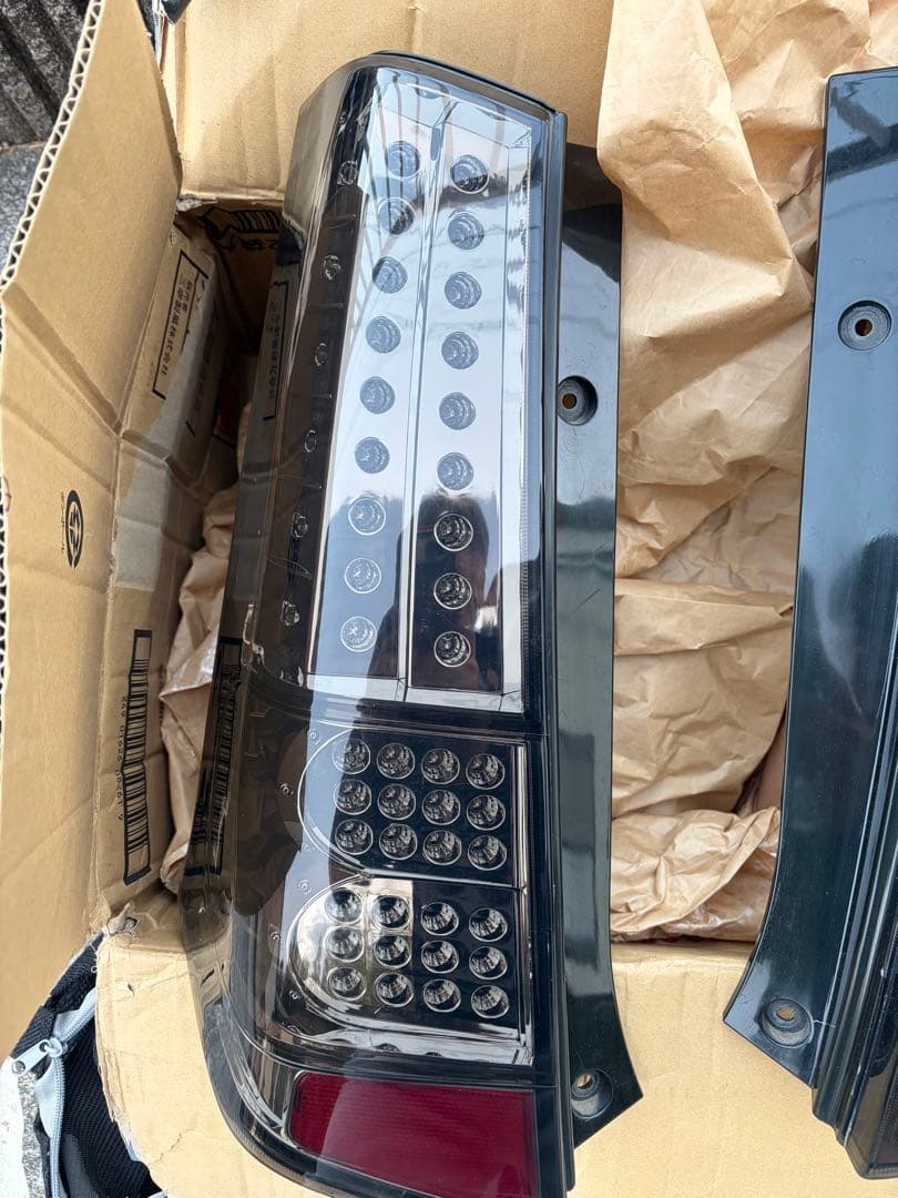 MH23SワゴンR LEDスモークテールランプ