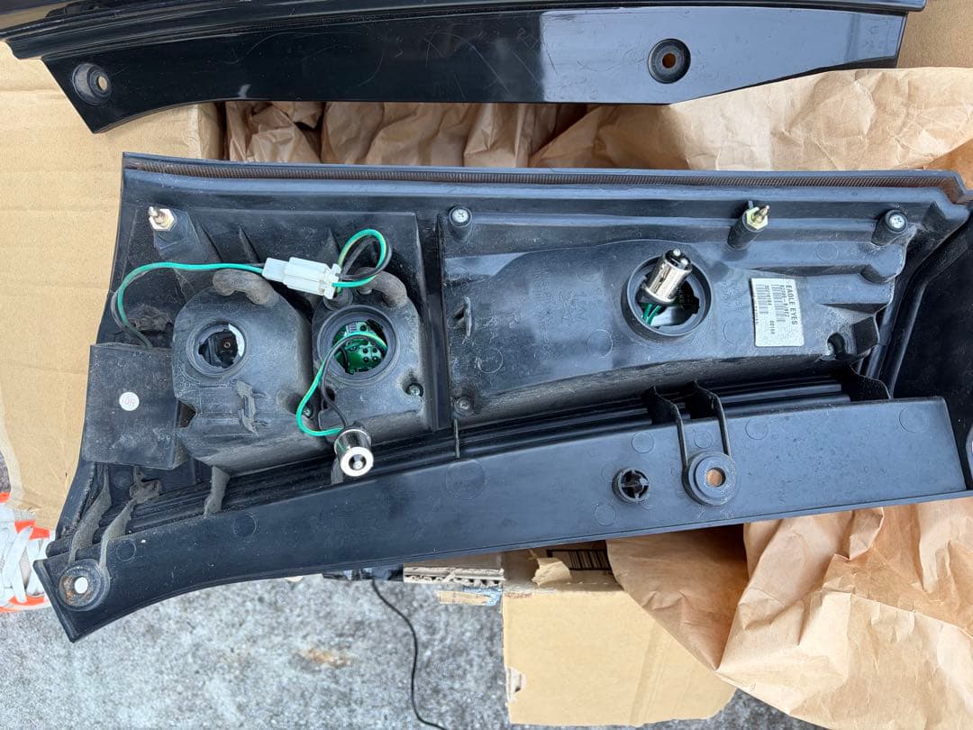 MH23SワゴンR LEDスモークテールランプ