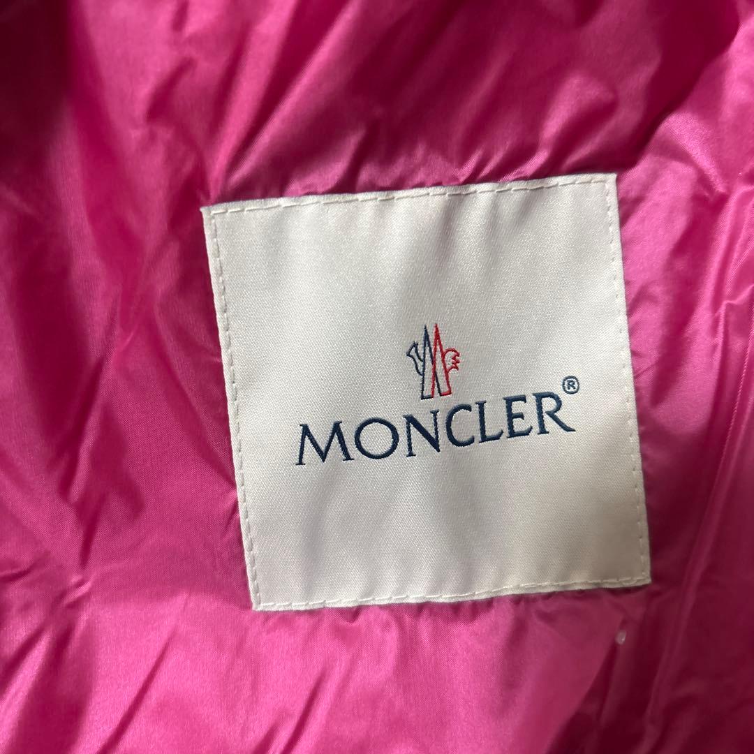 MONCLER ピンク ダウンベスト　美品
