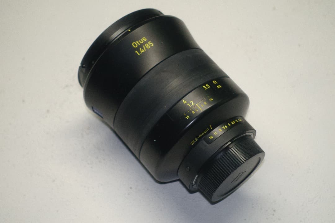 レンズ(単焦点) Carl Zeiss Otus 85mm F1.4 ZF.2