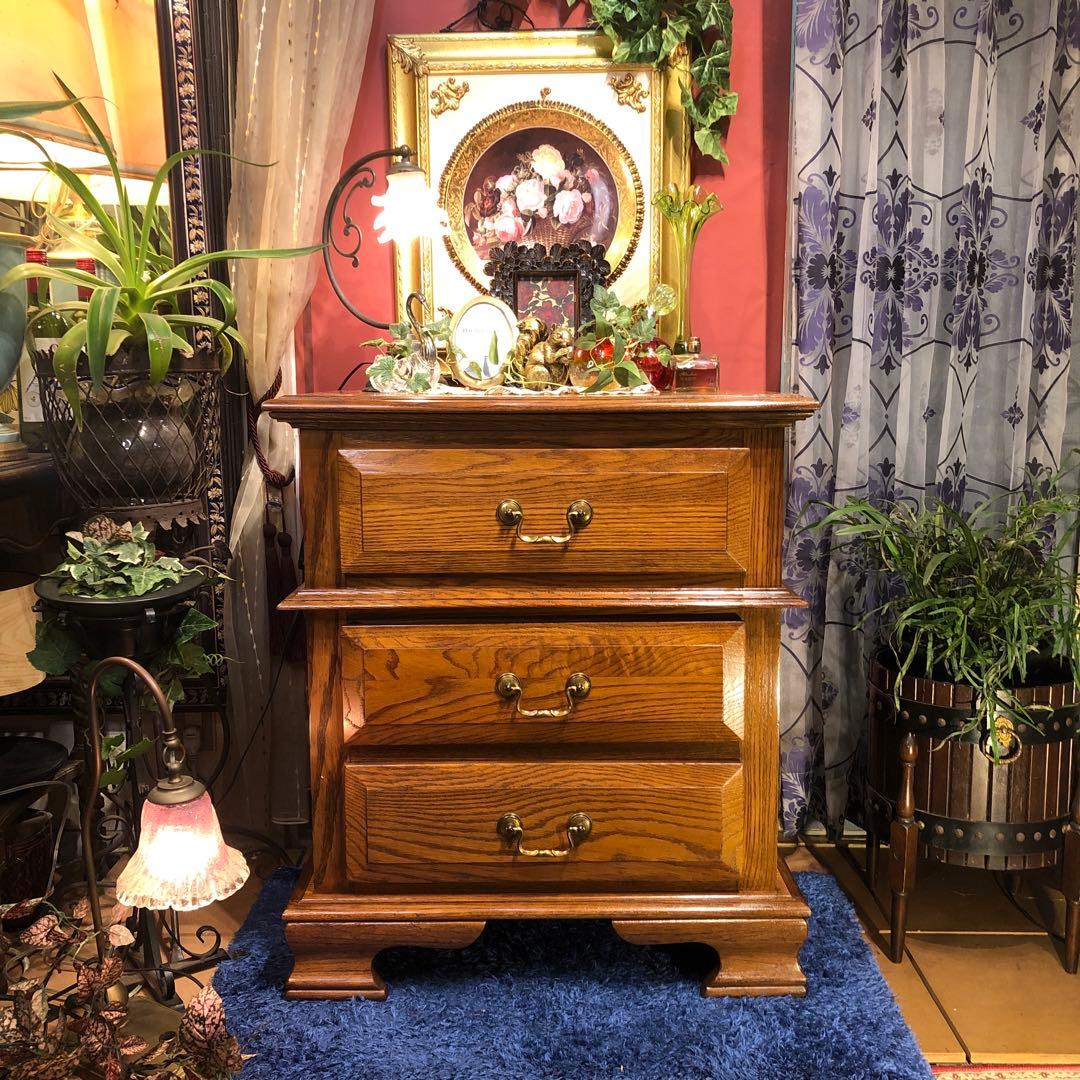 Sale 美品　アメリカン　アンティーク　３D R キャビネット