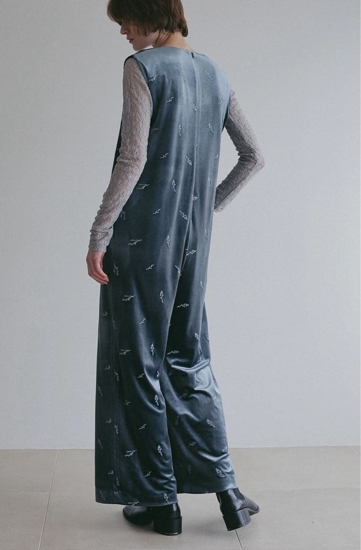 【新品】MANOF⭐︎VELOUR EMBROIDERY ALL IN ONE