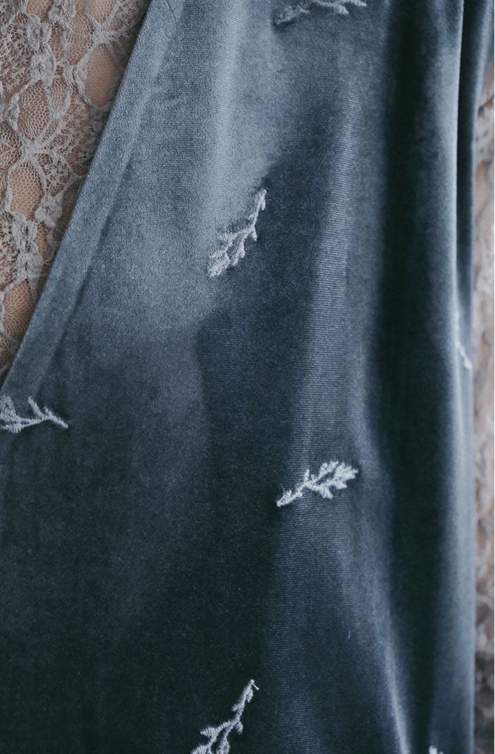 【新品】MANOF⭐︎VELOUR EMBROIDERY ALL IN ONE