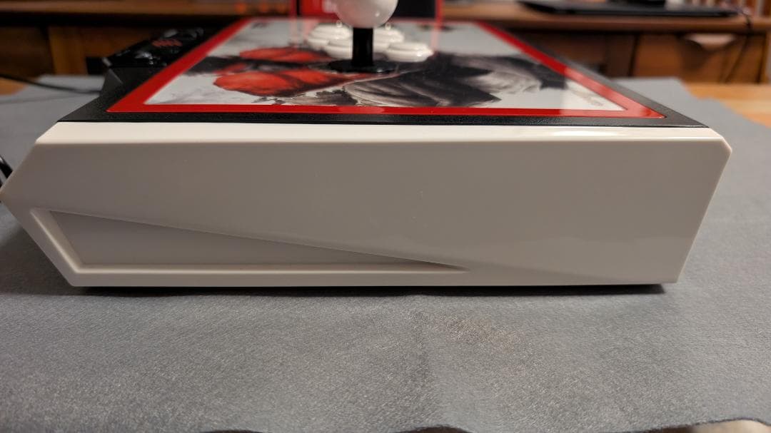 Mad Catz TE2+ SFV エディション