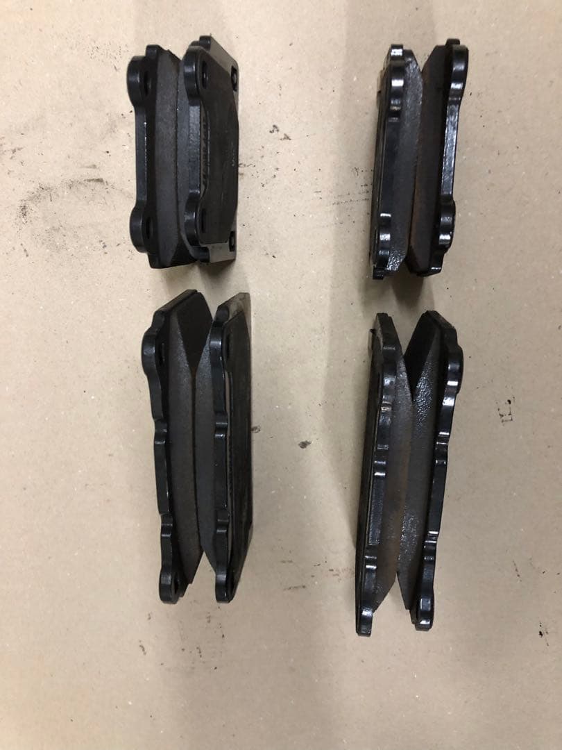 ランサーエボリューション10ブレンボ用ブレーキパッド前後