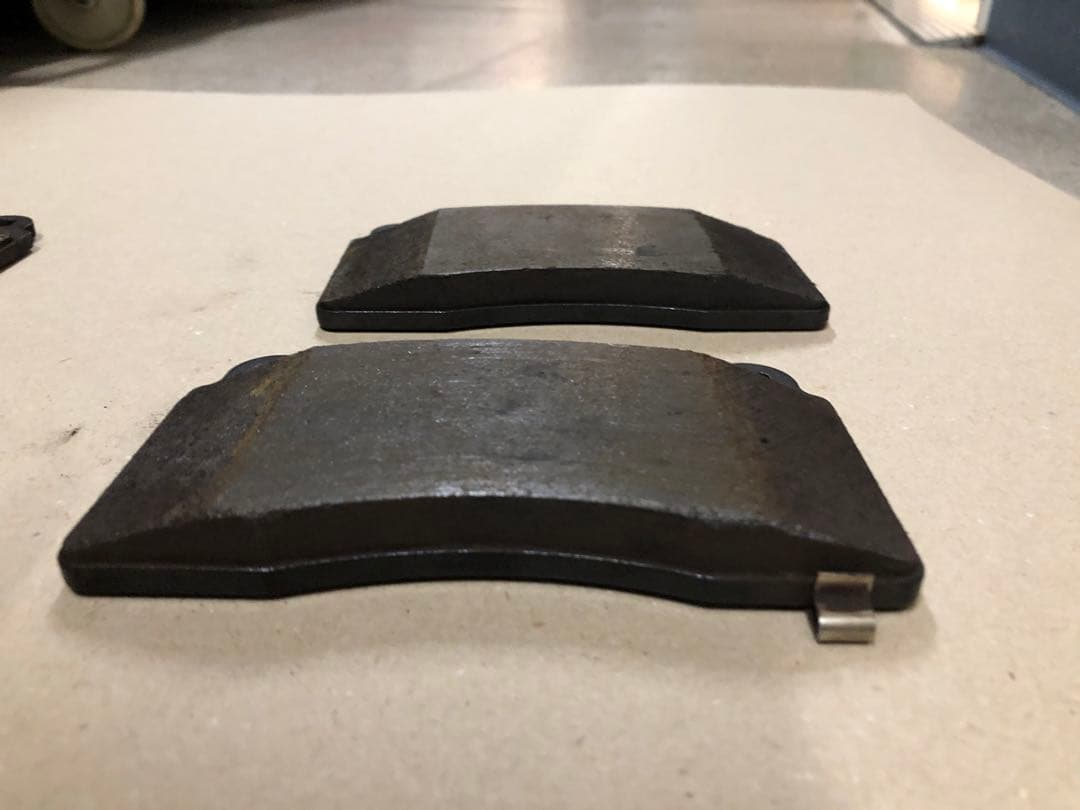 ランサーエボリューション10ブレンボ用ブレーキパッド前後