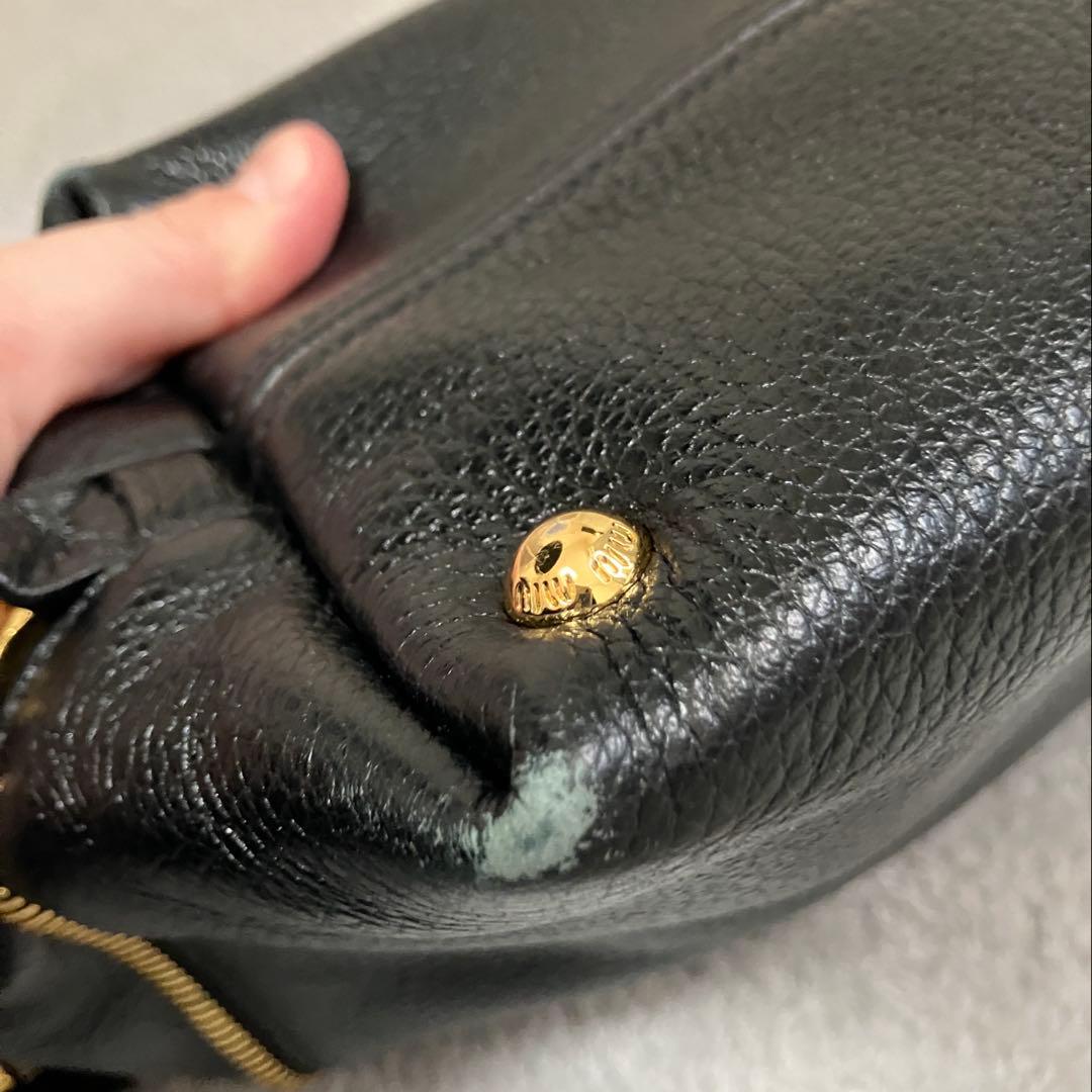 【最終値下げ】miumiu バッグ　マドラス　ショルダーバッグ