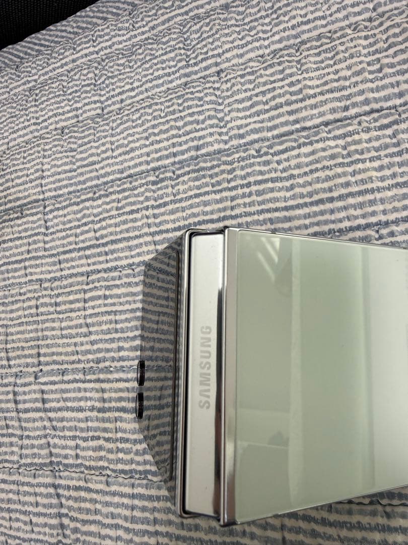 N*z様 Galaxy Z Flip5 256GB ミント SIMフリー ケース