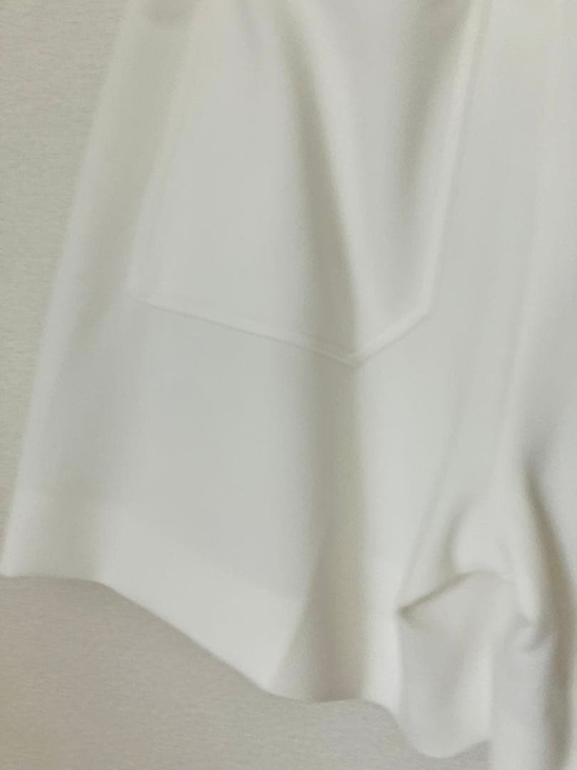 MaxMara（マックスマーラ）ショートパンツ ホワイト　新品