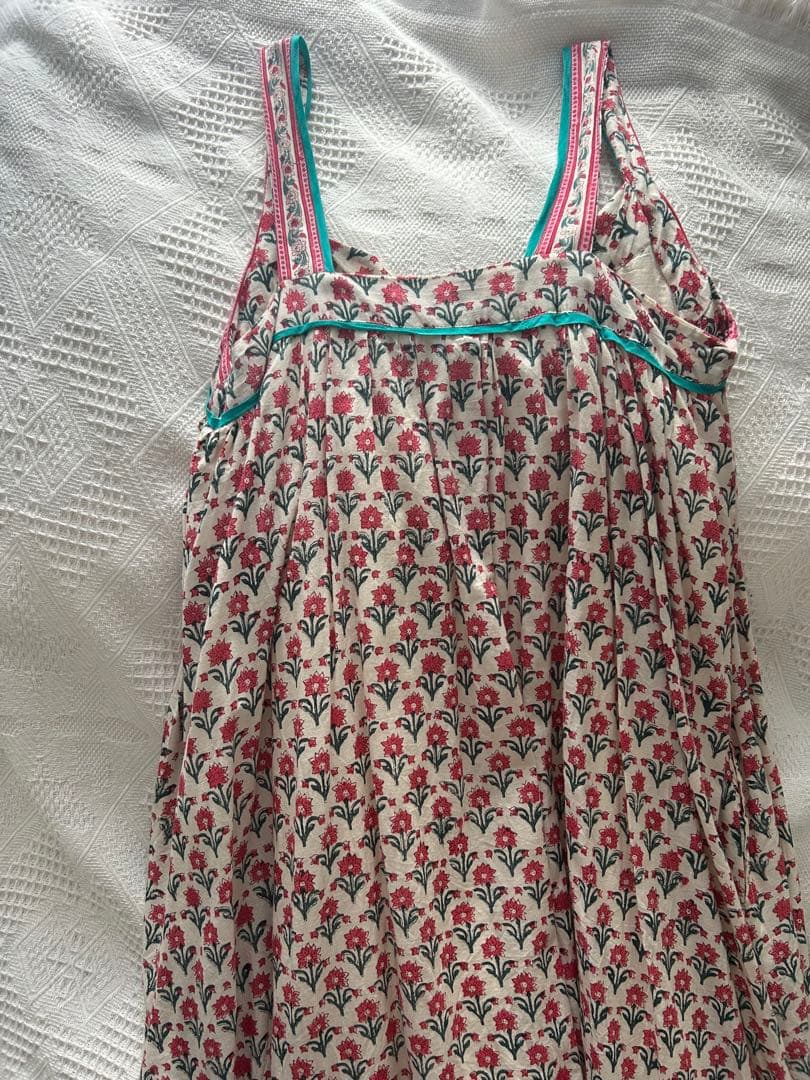 Freada ワンピース