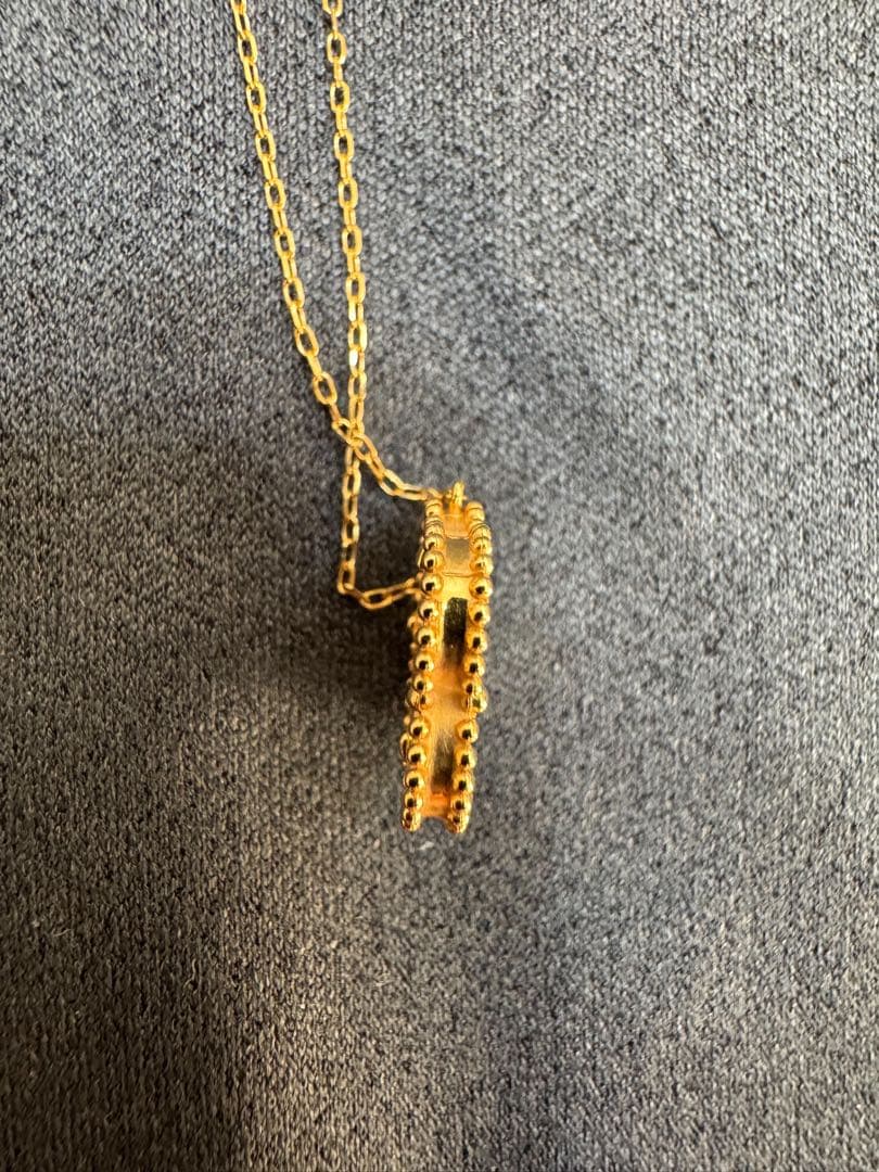 早ちゃんです。 K18 ゴールド 四つ葉のクローバーネックレス