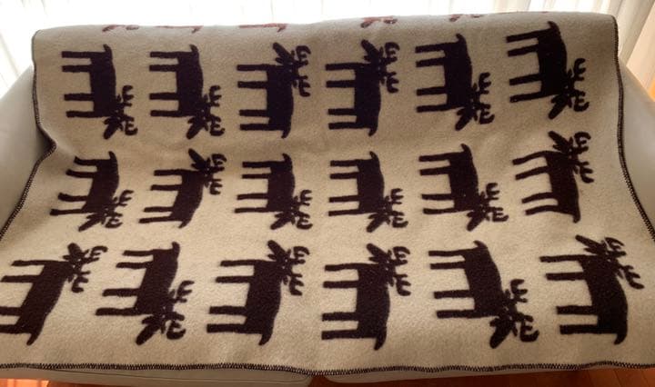 【チャーリー】KARDELEN カデーレン HELGE 大型ブランケット