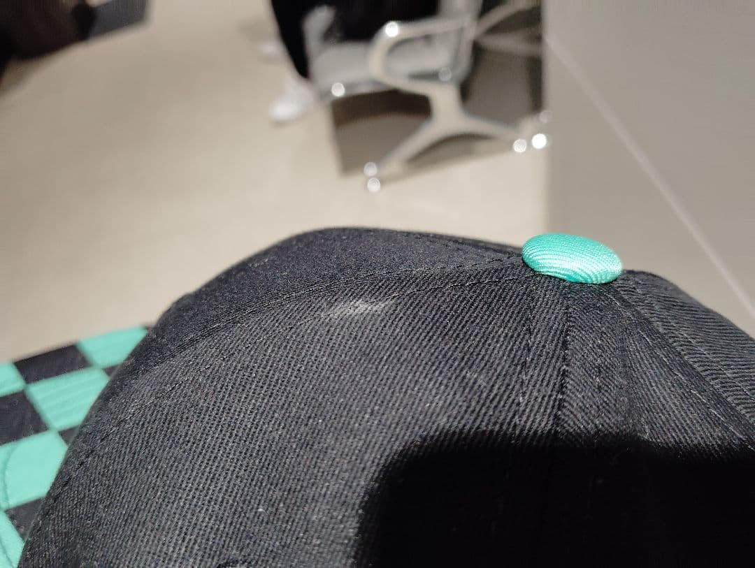 コ*ん様 鬼滅の刃 LAロゴ ロサンゼルスドジャース　コラボキャップ