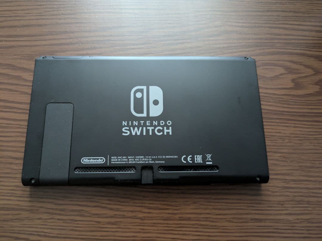 ゆ*ゆ様 ニンテンドースイッチ 本体のみ 2016年製