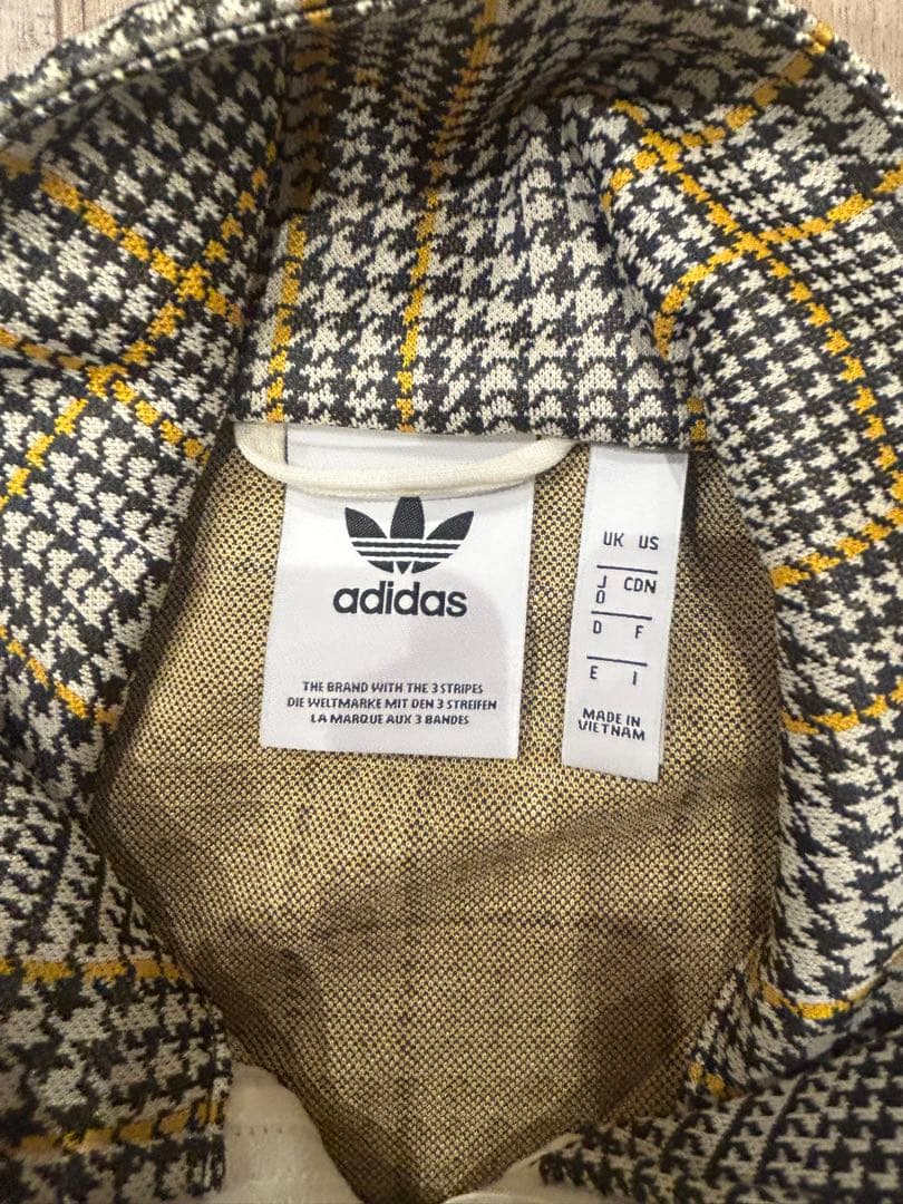 海外限定adidas タータンチェック千鳥 トラックスーツ スリーストライプ