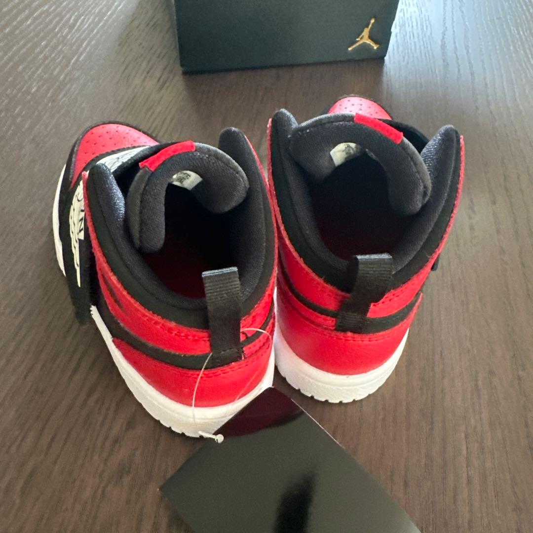 新品⭐︎SKYJORDAN 1 シューズ ジャンプマン　NIKE 16cm 希少色