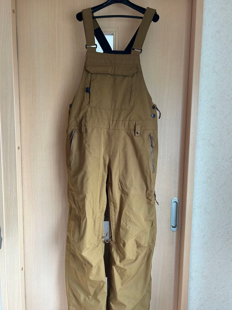 スノーボードウェアビブパンツMサイズ《686》