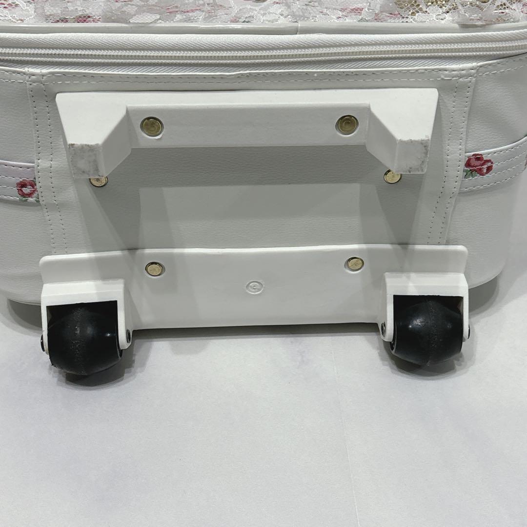 リズリサ　LizLisa キャリーケース　花柄　レース　フリフリ　地雷系　白