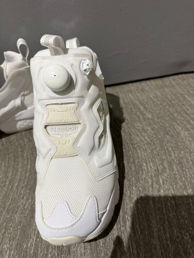 リーボックReebok　INSTAPUMP FURY OG試着のみ