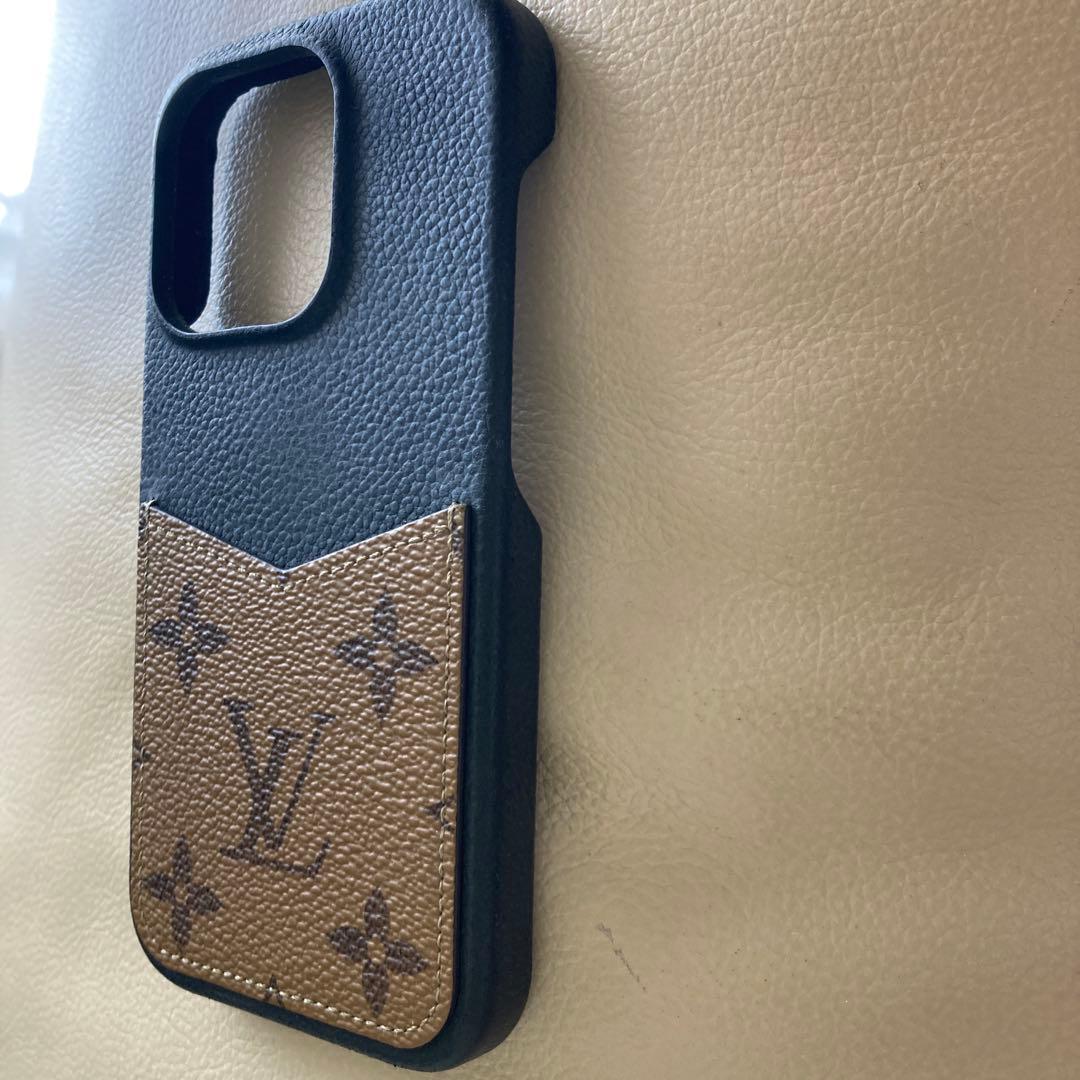 るるルイヴィトン　iPhone15Pro ケースモノグラムリバースバンパー