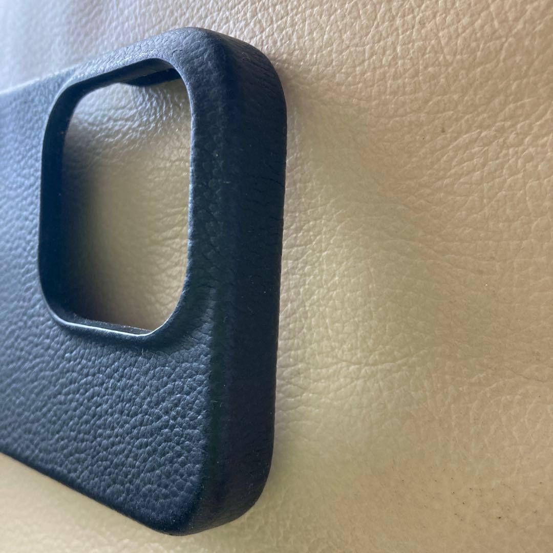 るるルイヴィトン　iPhone15Pro ケースモノグラムリバースバンパー