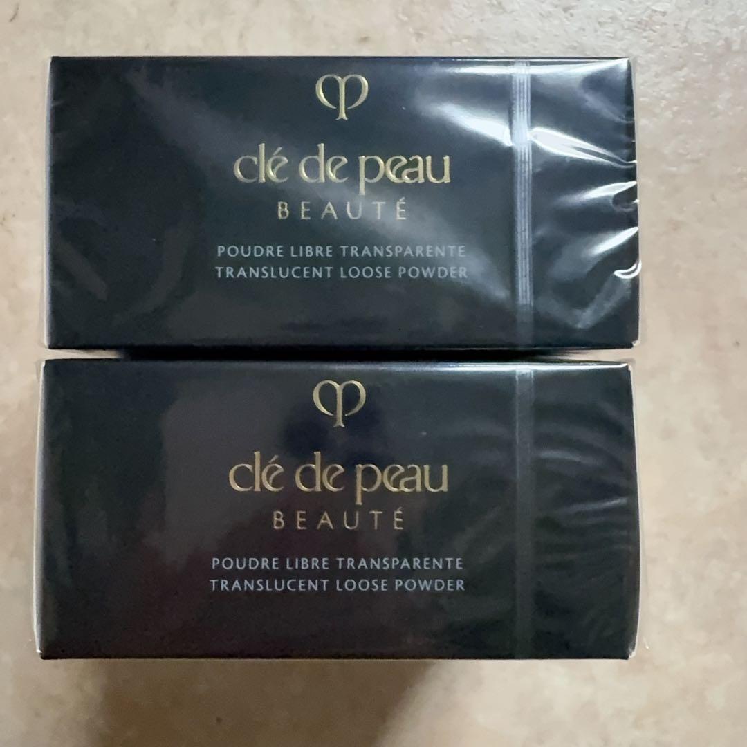 資生堂クレ・ド・ポーボーテ プードルトランスパラントｎ Ｍ 1 ライト（1個)