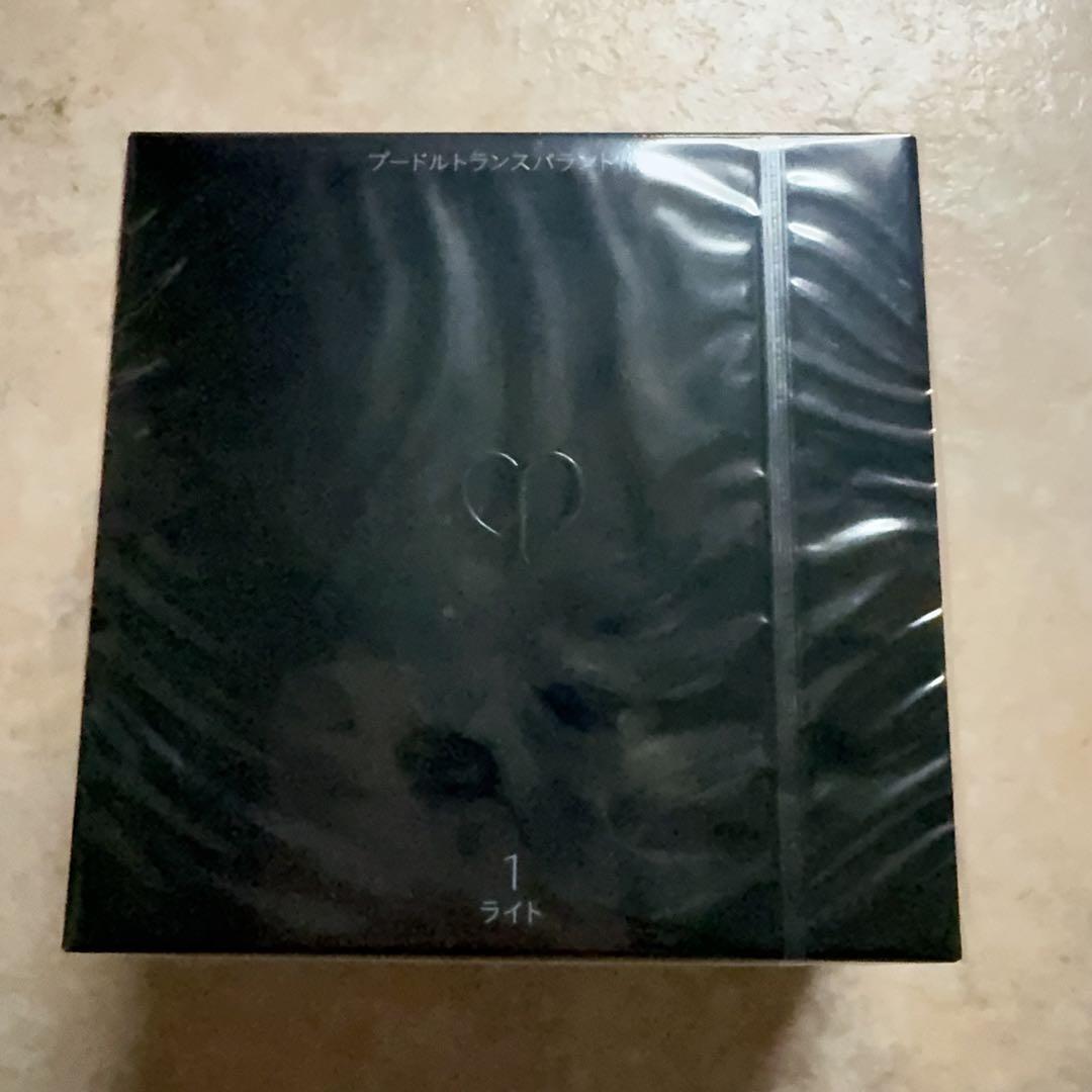 資生堂クレ・ド・ポーボーテ プードルトランスパラントｎ Ｍ 1 ライト（1個)