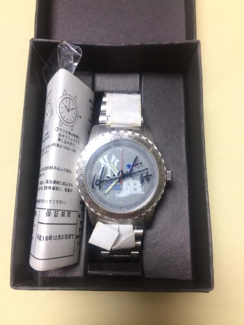 #55 松井秀喜氏自筆サイン入り、’04MLB東京ドーム開幕戦・観戦記念腕時計。