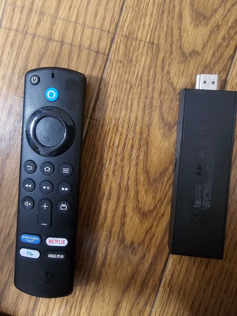 在庫処分セール　大変お得✨　SHARPテレビとFireTVStick　24インチ