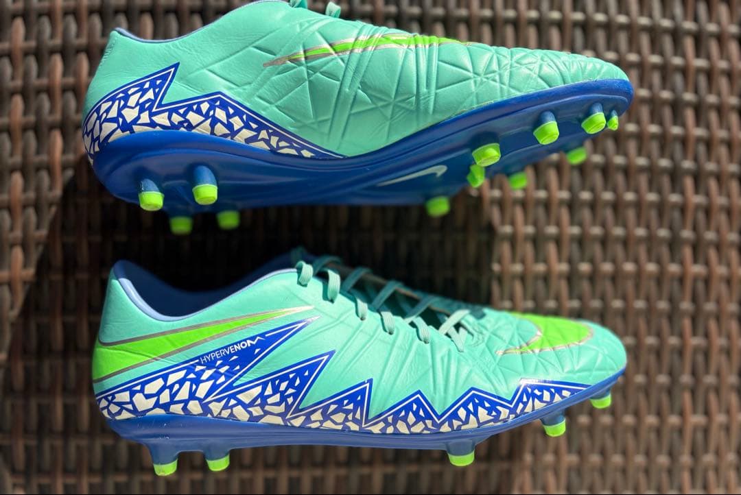 日本未発売　NIKE ハイパーヴェノム2 Women's カラー　27㎝