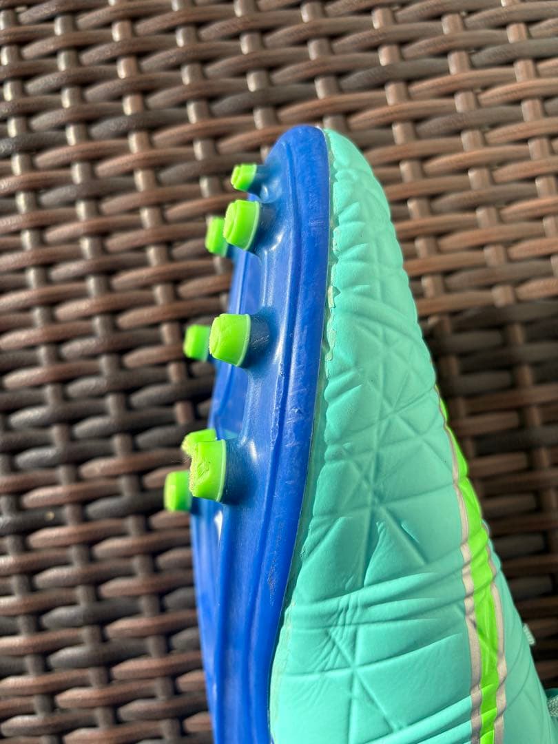 日本未発売　NIKE ハイパーヴェノム2 Women's カラー　27㎝