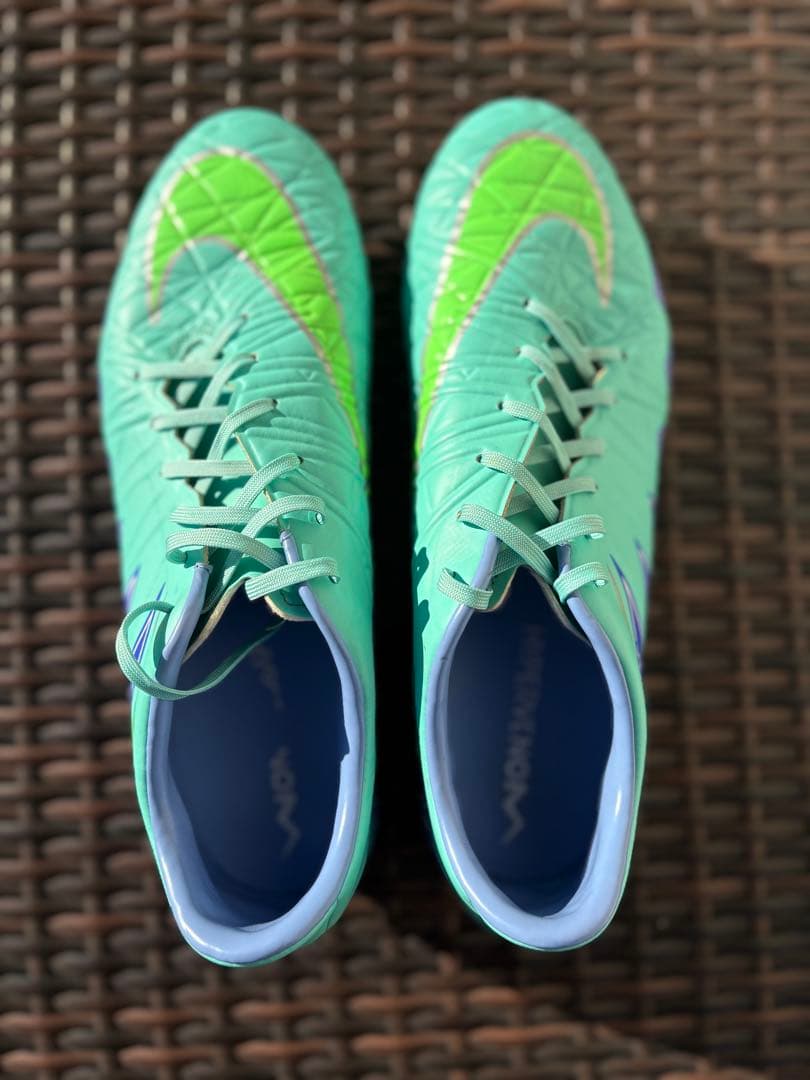 日本未発売　NIKE ハイパーヴェノム2 Women's カラー　27㎝