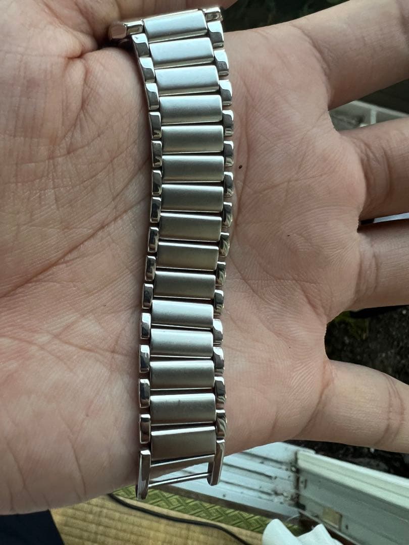 YSL ブラックダイヤル クォーツ腕時計