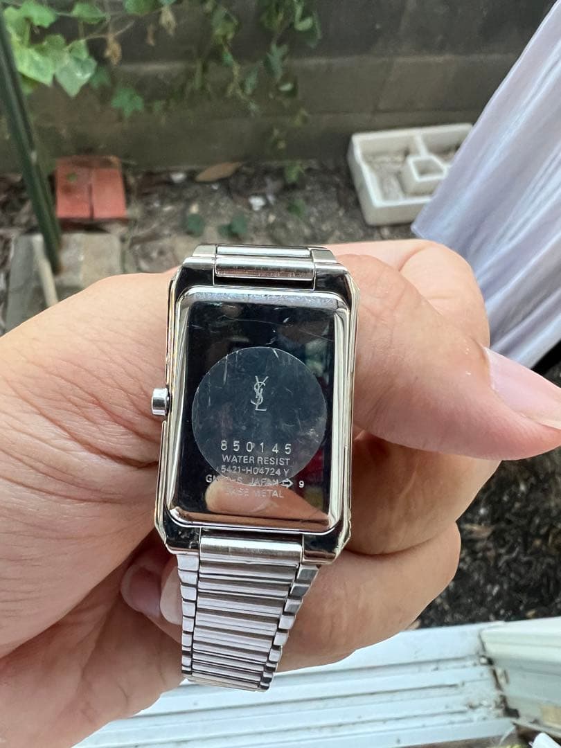 YSL ブラックダイヤル クォーツ腕時計