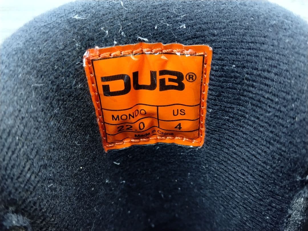 子供用 スノーボード3点セット XERES 118cm ビン BOAブーツ 22