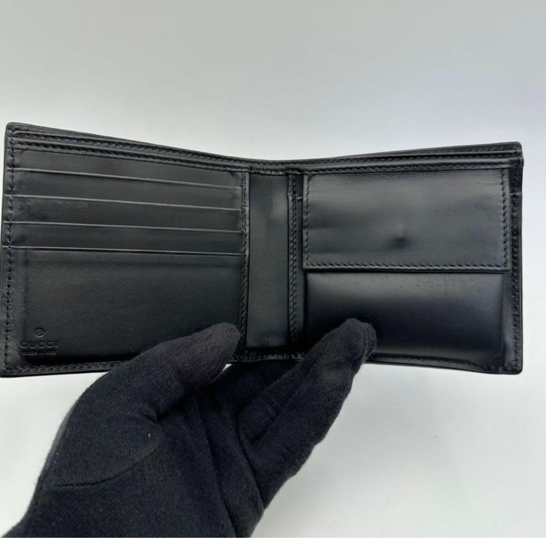 GUCCI 財布　シグネチャー