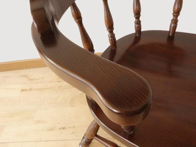 飛騨産業　キツツキ　穂高　アームチェアー③　イス　椅子　 木製　再塗装済ＵＳＥＤ