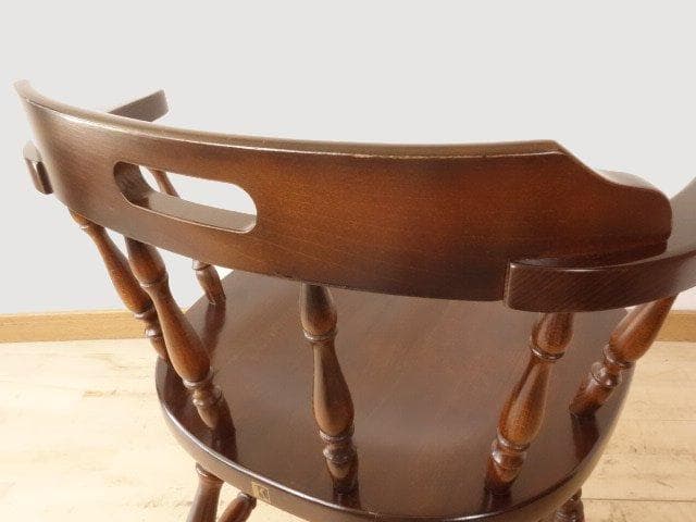 飛騨産業　キツツキ　穂高　アームチェアー③　イス　椅子　 木製　再塗装済ＵＳＥＤ