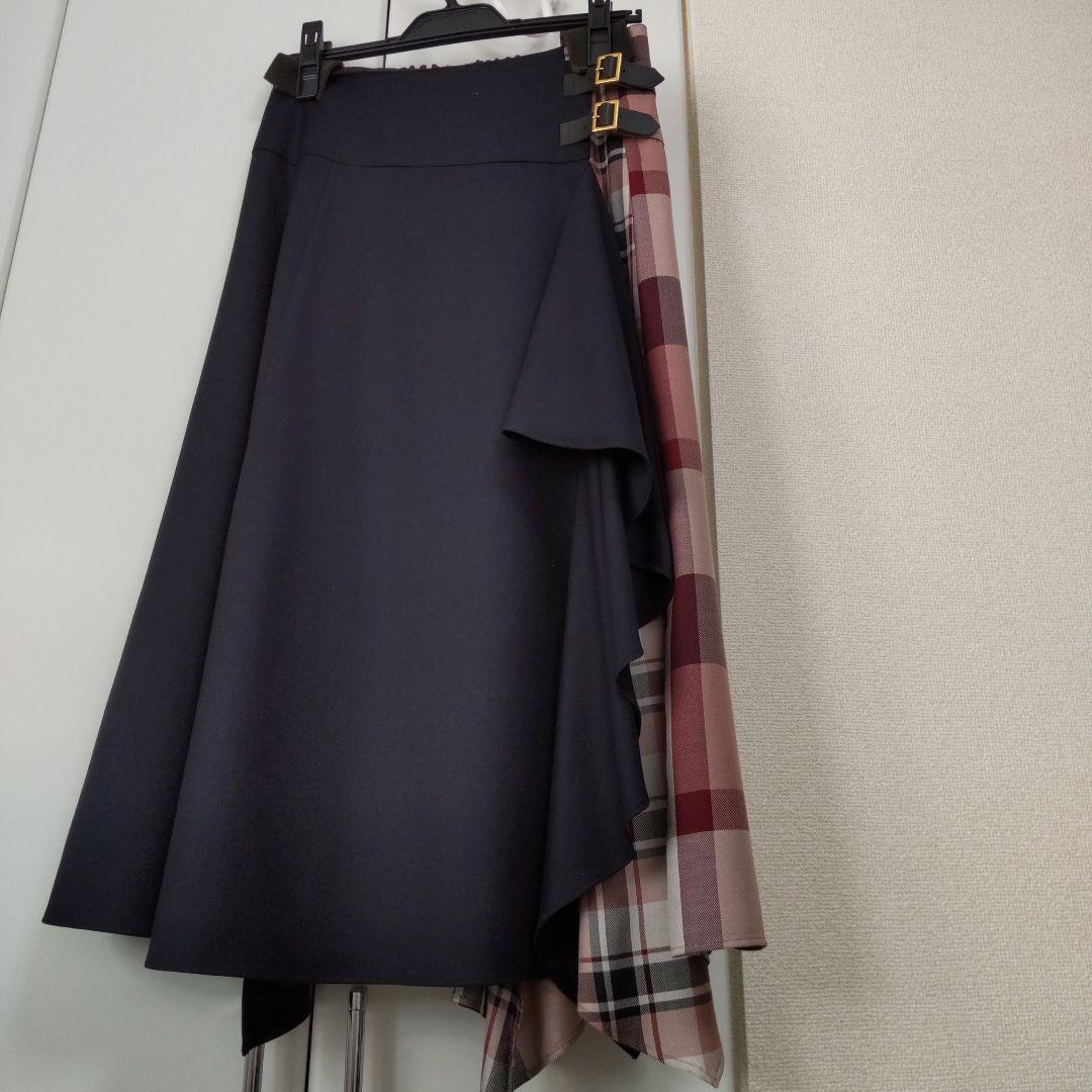 新品タグ付き！ブルーレーベルクレストブリッジ エアリーツイルスカート