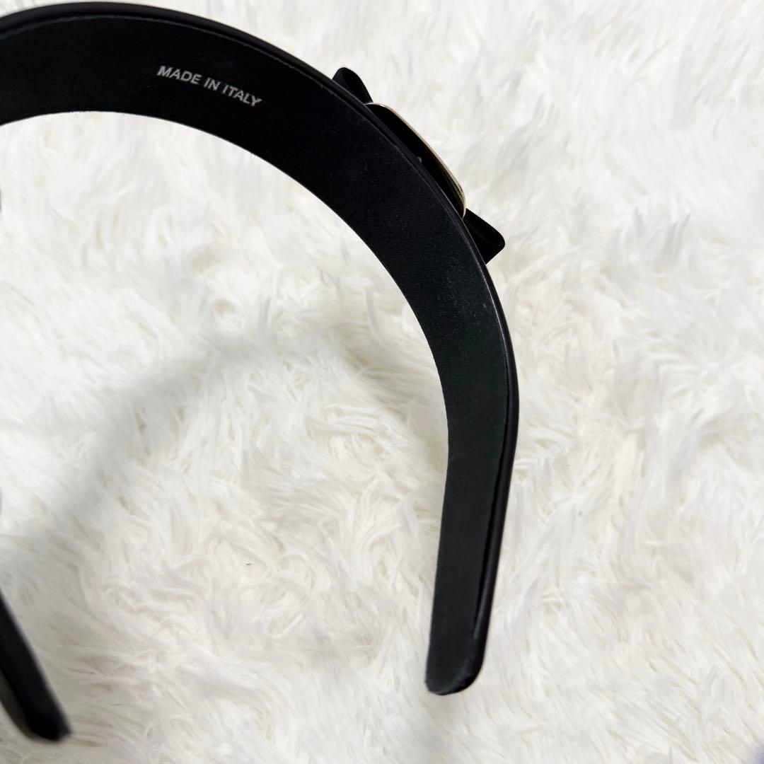 現行❤️未使用級　FERAGAMO カチューシャ　リボン　レザー　ブラック