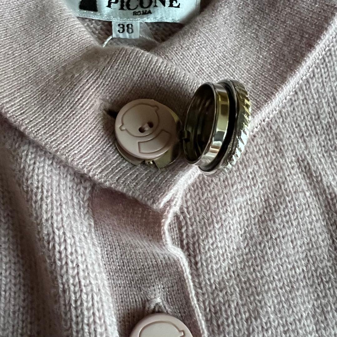 新品未使用 PICONE ピンク ニット ケープコート 飾りボタン付き