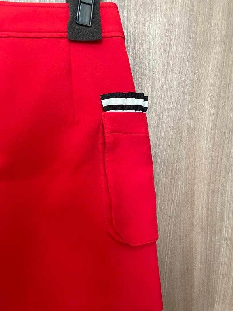 えりか美品ボーダーズアットバルコニー　キュロット　赤