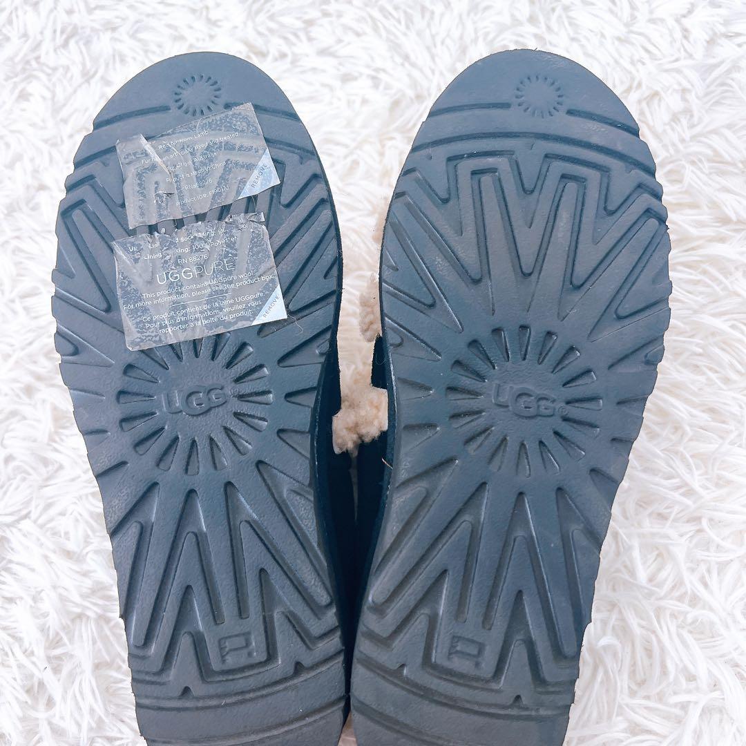 【24cm】UGG ボア サンダル ロゴ スリッパ ブラック ベージュ もこもこ