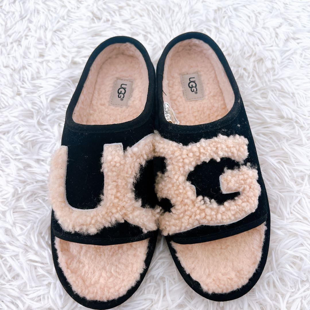 【24cm】UGG ボア サンダル ロゴ スリッパ ブラック ベージュ もこもこ