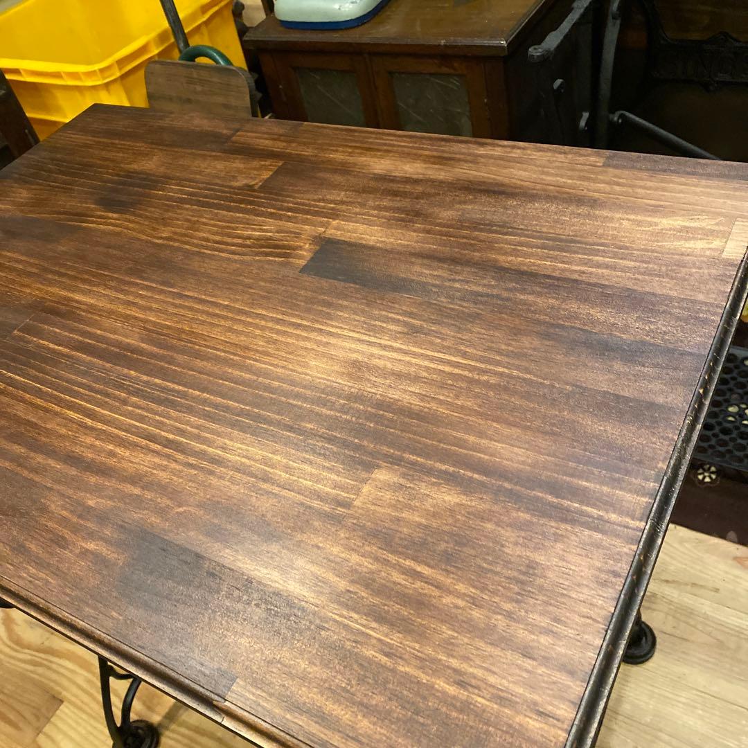 そらしど様　網脚ミシン台テーブル