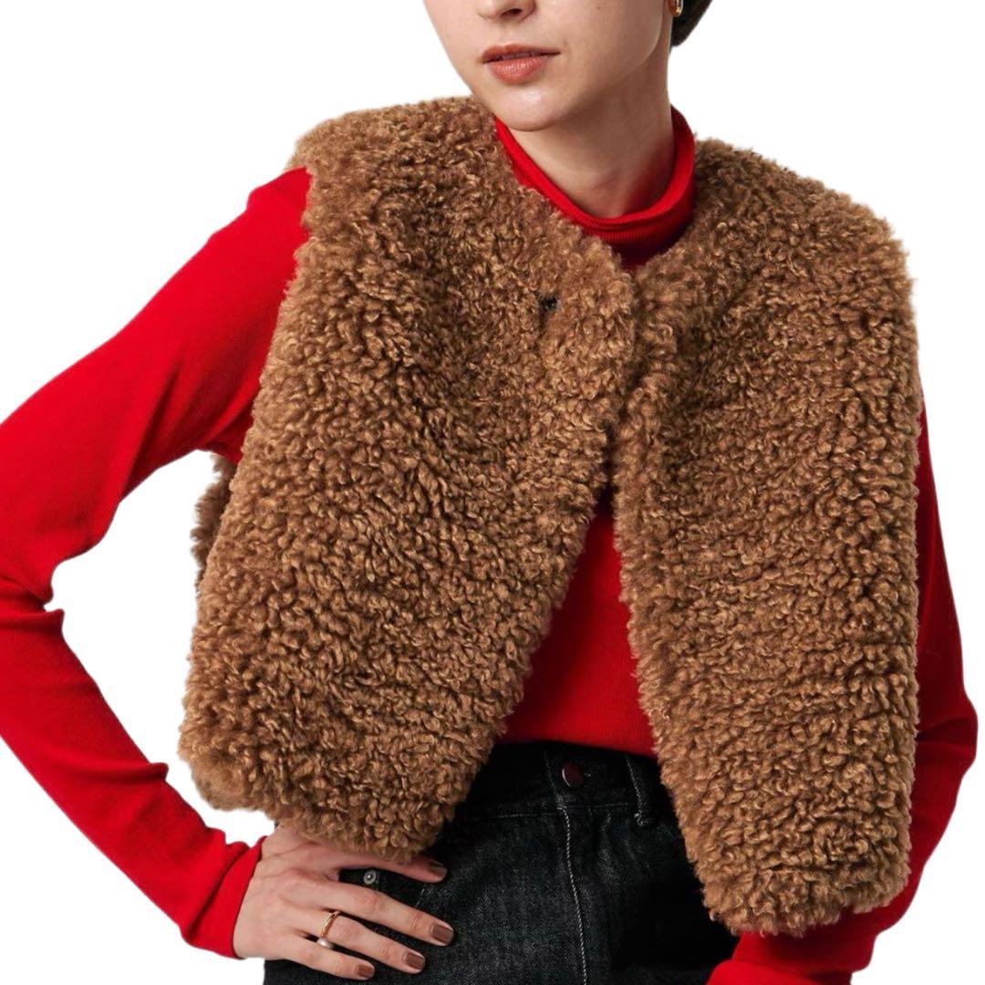 今期新作色　＜HYKE＞クロップド ベスト完売品　マッドブラウン