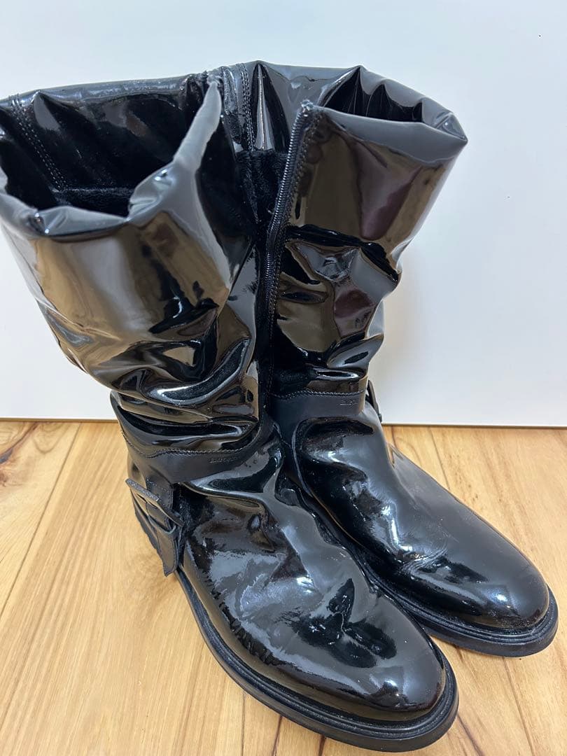 EMPORIO ARMANI ブラックロングブーツ