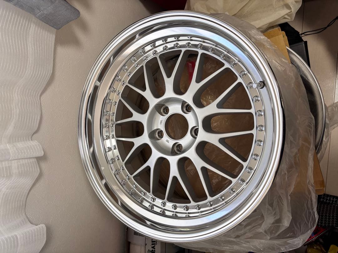 タイヤ・ホイール WORK MISTER M1 19inch